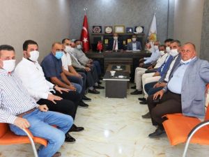 Yalçınkaya Ak Parti ilçe teşkilatını ziyaret etti