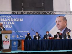 AK Parti Genel Başkan Yardımcısı Kandemir: “Türkiye’de uyku taklidi yapıp milletin duygularını görmeyen siyasetçiler var”