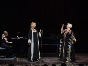 Opera Sahnesi’nde dünya şarkıları yankılanıyor