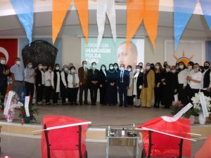 Gördes AK Parti Kadın Kolları Başkanı Seher Eren güven tazeledi