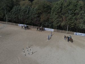 Atla terapi engelli çocuklara şifa oluyor