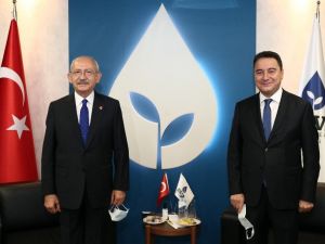Kılıçdaroğlu, Babacan’ı ziyaret etti