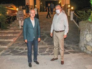 Başkan Özkan, Numan Kurtulmuş’a Karacabey’in güzelliklerini anlattı