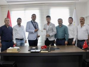 Osmanlı Ocakları Adana İl Başkanı Demirdüzen: "Bugün ülkemizin en büyük gündemi bağımsızlıktır”
