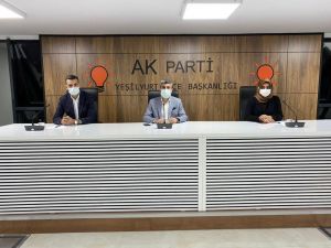 AK Parti Yeşilyurt’ta görev bölümü yaptı