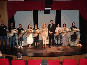 Merkezefendi Belediye Kent Tiyatrosu ilk kez sanat severler buluştu