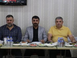Samanlı, esnafın sorunlarını dinledi