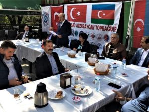 Azerbaycan’a destek sürüyor