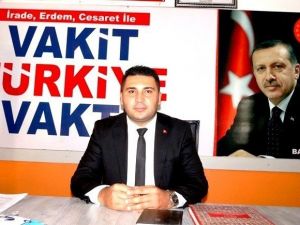 Sarıgöl AK Parti Gençlik Kolları’nda ’Batuk’ güven tazeledi