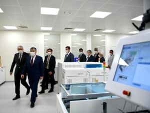 Bakan Koca, Prof. Dr. Cemil Taşçıoğlu Şehir Hastanesini ziyaret etti