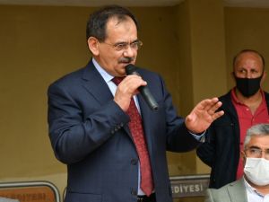 Başkan Demir: “Ayrım yok, hizmet var”