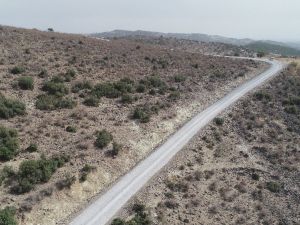 Yıllardır asfalt görmeyen yollar bir bir asfaltlanıyor