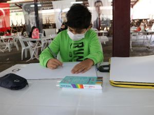 Kartal Belediyesi Sanat Akademisi resim kursu sınavı sıkı önlemlerle yapıldı