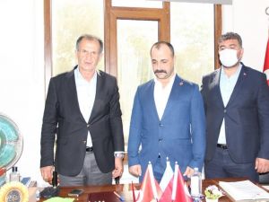 Özdemir, MHP’ye katıldı