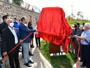 Çiğli’de Hasan Ali Yücel Parkı törenle açıldı