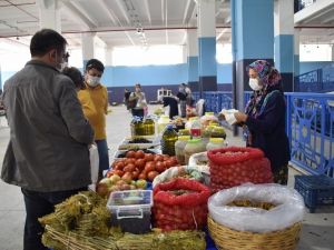 Manisa’da üretici ile tüketiciyi buluşturan pazar