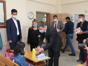 Gelecek nesiller pırıl pırıl gülsün diye