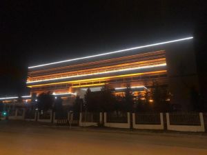 AYM Başkanı Yıldırım’ın "Işıklar yanıyor" paylaşımına tepki
