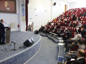 "Eğitimli ve nitelikli insanlar yetiştirmeyi hedeflemeliyiz"