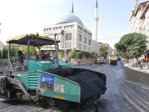 Avcılar’a bir ayda 15 bin ton asfalt