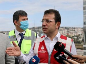 İmamoğlu, “Yol kenarı dikey bahçelere ihtiyaç yok”