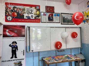 Yatağan’a ‘Polis amca’ kütüphanesi