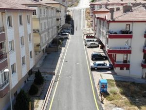 Pursaklar’da sokaklar birer birer asfaltlanıyor