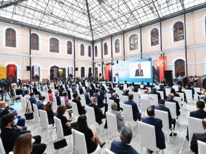 Milli Eğitim Bakanı Selçuk ‘Yaşayan Okullar Projesi’ni tanıttı