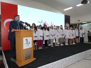 İzmir’de TV BEK ile öğrencilere takviye ders imkanı