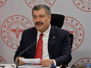 Sağlık Bakanı Koca: “İstanbul, Bursa, Kocaeli, Kahramanmaraş, Denizli’deki vaka artışı tüm Türkiye için risktir”