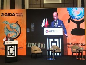AK Parti’li Yavuz’a uluslararası ödül