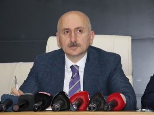 Bakan Karaismailoğlu, Suriye’deki petrol sızıntısına karşı harekete geçildiğini bildirdi