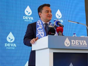 Babacan; “Demokrasiyi askıya alırsanız, ekmeği de askıya koyarsınız”