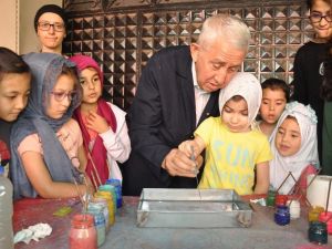 Emekli astsubay 6 yılda öğretmenlikten kazandığı parayı TSK Güçlendirme Vakfı’na bağışladı