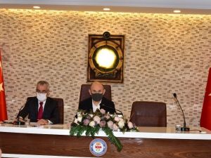 Manisa’da İl Umumi Hıfzıssıhha Kurulu Toplantısı gerçekleştirildi