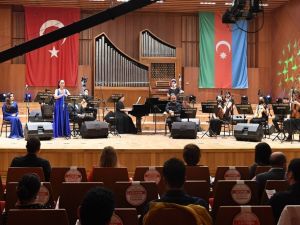 Büyükşehir’den kardeş ülke Azerbaycan için Bağımsızlık Konseri