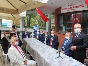 Salihlili muhtarlar, muhtarlar gününde yeni yerinde