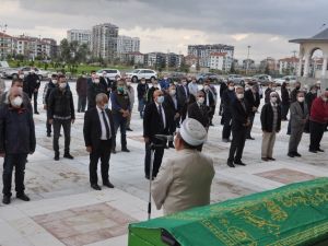 Eski Belediye Başkanı Nuri Demirayak son yolculuğuna uğurlandı
