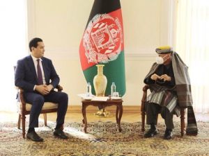 Özbekistan Başbakan Yardımcısı Umurzakov, Afganistan Cumhurbaşkanı Gani ile görüştü