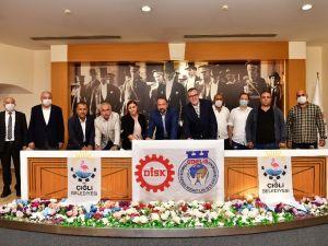 Çiğli Belediyesinin kadrolu işçileri için mutlu son