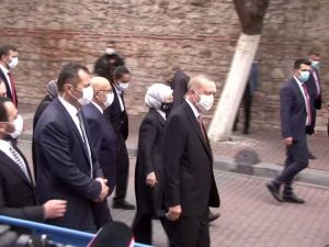 AK Parti İstanbul Milletvekili Markar Esayan son yolculuğuna uğurlanıyor