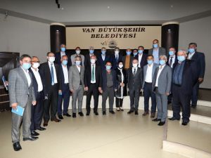 İçişleri Bakan Yardımcısı Erdil, Van’daki çalışmalarla ilgili bilgi aldı