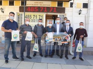 Gölbaşı Belediye Başkanı Şimşek’ten taksicilere siperlik