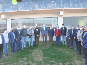 Başkan Biçer, muhtarlar ve gazetecilerle kahvaltıda buluştu