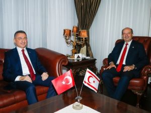 KKTC Cumhurbaşkanı Tatar, Cumhurbaşkanı Yardımcısı Oktay’ı ile bir araya geldi