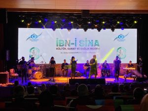 Sultangazi’de İbn-i Sina Kültür Sanat ve Sağlık Sezonu açıldı