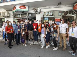 Sosyal medya fenomenleri Buca sokaklarında