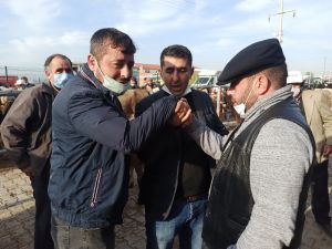 Büyükbaş hayvan pazarlarında satışlarda durgunluk yaşanıyor