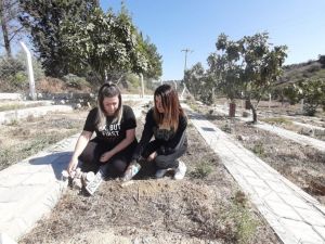 Kuşadası Can Dostlar defin alanına 89 hayvan defnedildi