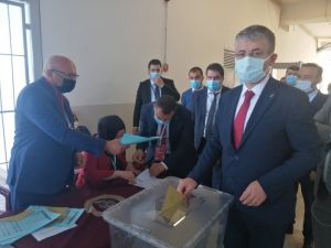 Şaban Çopuroğlu yeniden Başkan